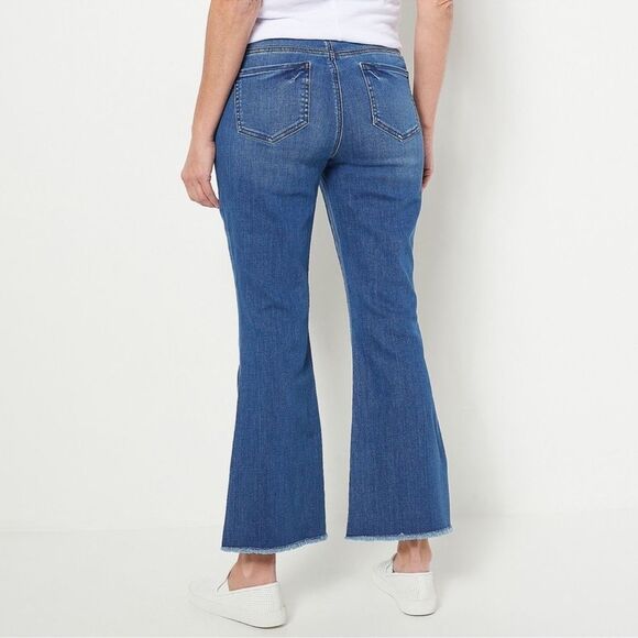 NWT NYDJ Ava Daring Ankle Flare Jeans with Fray Hem in Foundry Wash Size 24W - Picture 3 of 7